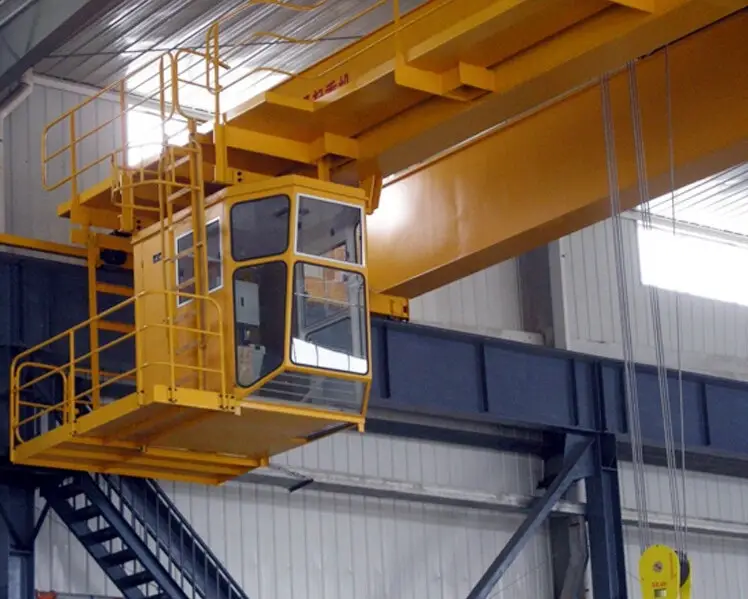 Overhead Cabin Crane Operator